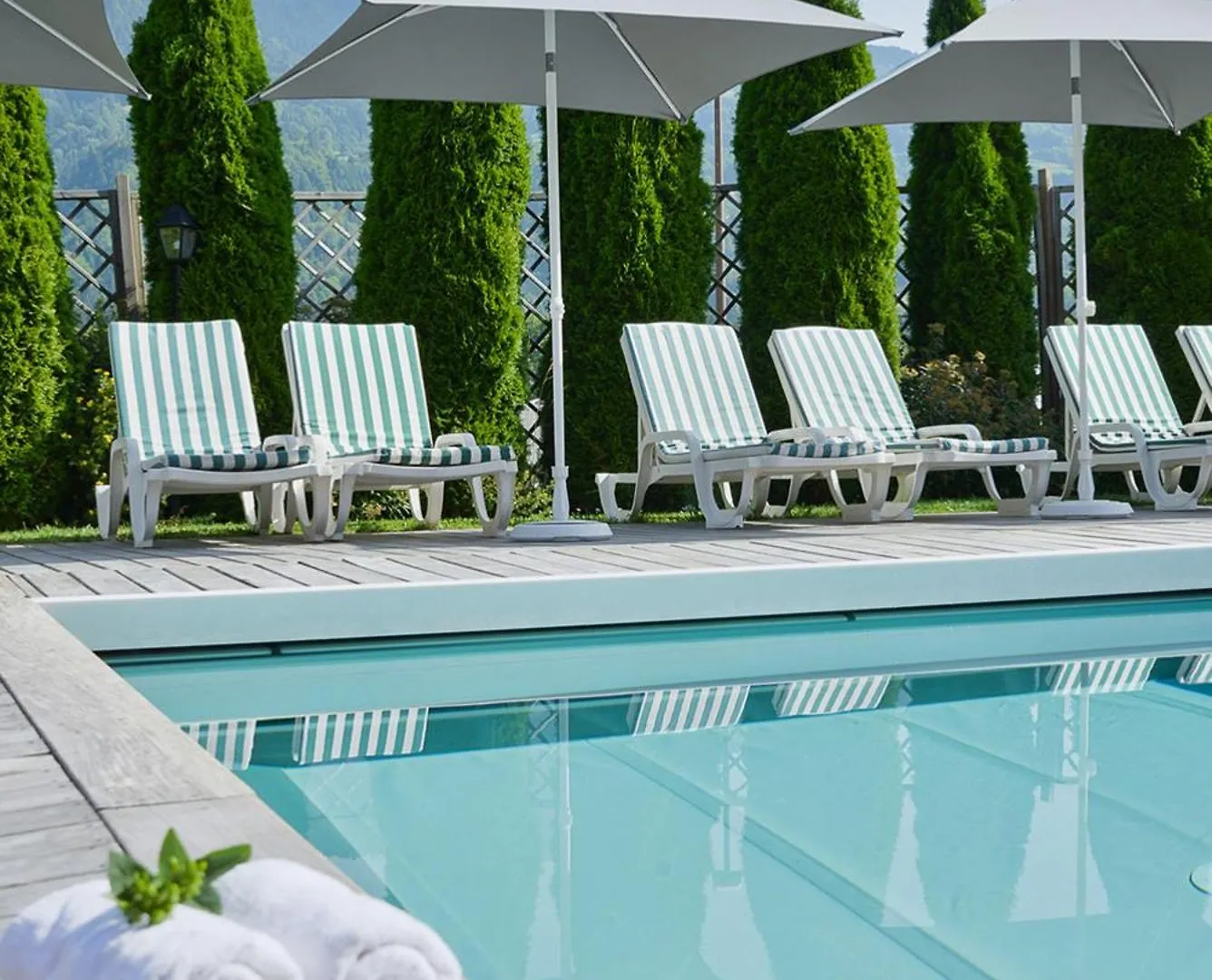Le Morillon - Piscine Et Spa Apartment
