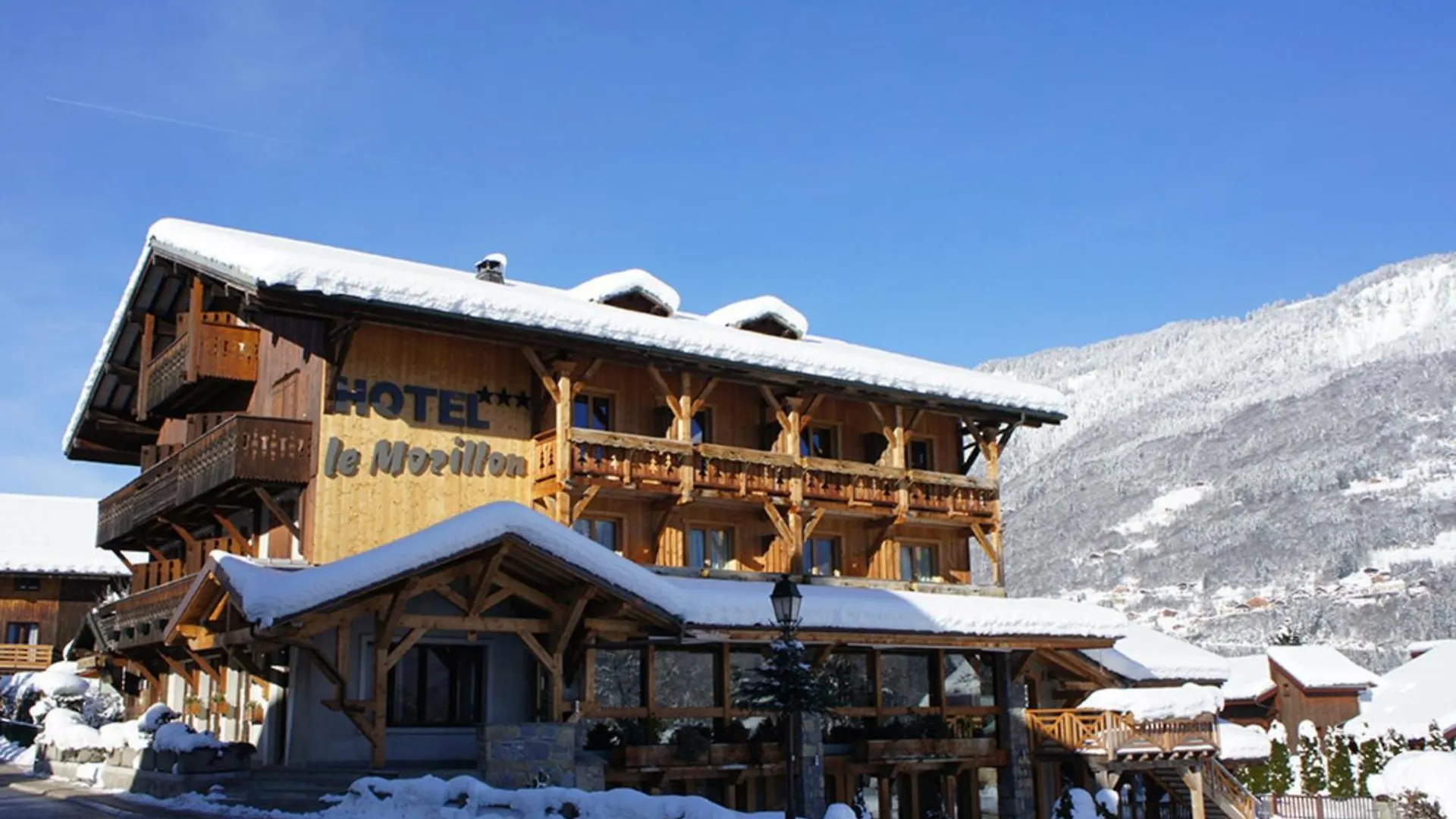 Le Morillon - Piscine Et Spa Apartment