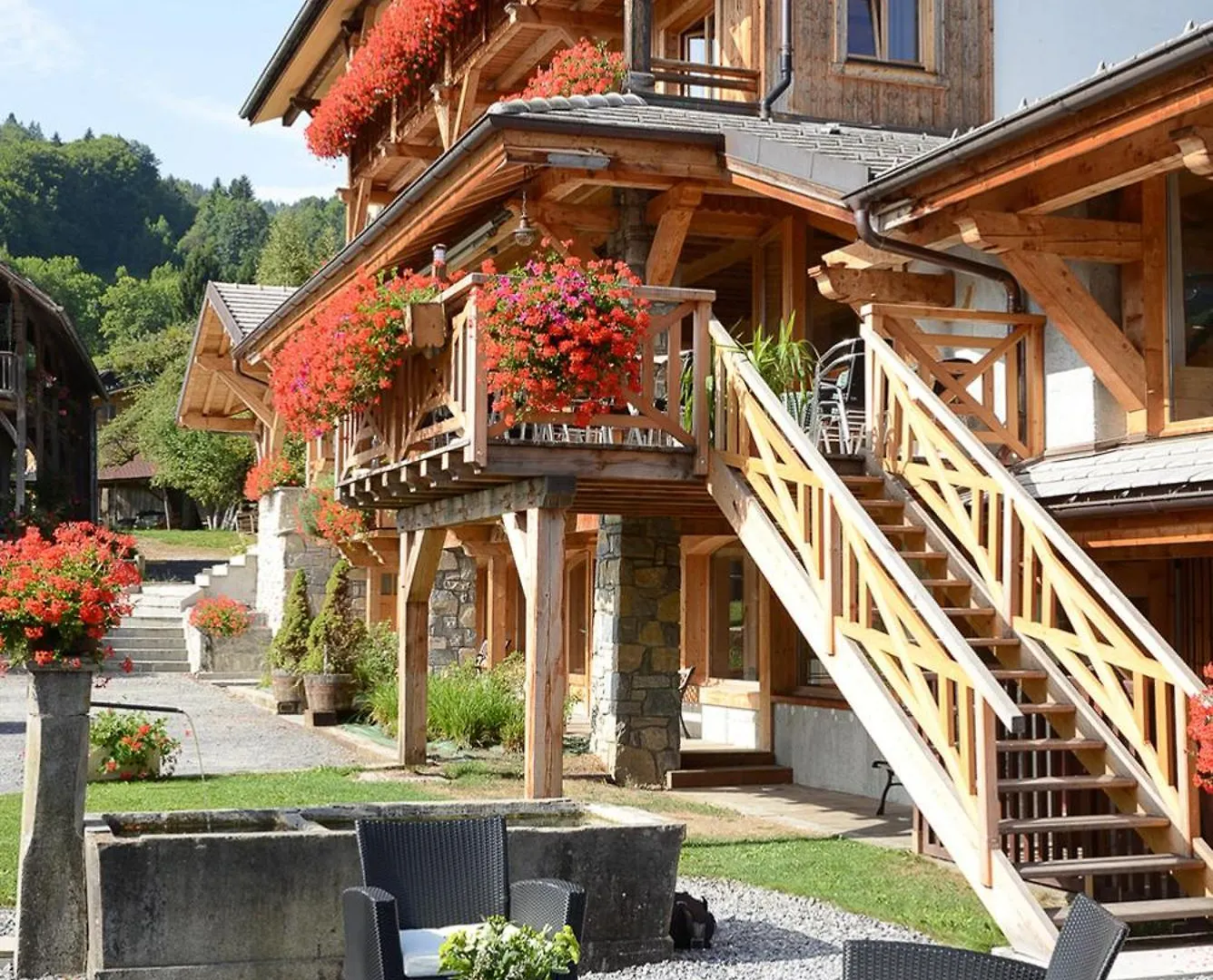 Le Morillon - Piscine Et Spa
